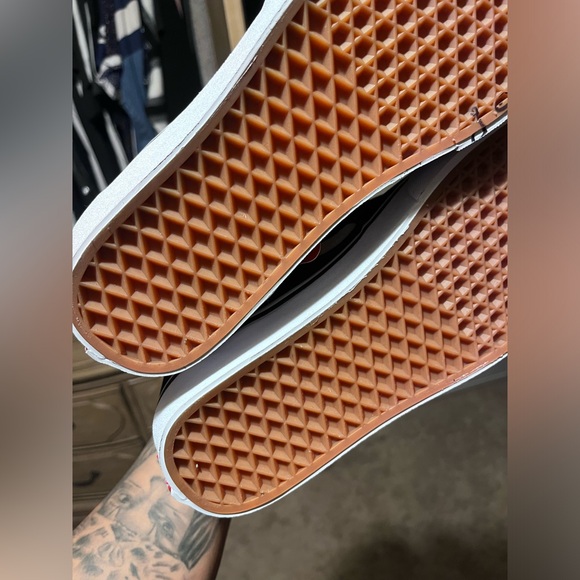 Men Vans Black 9.5 NEW - Picture 7 of 9